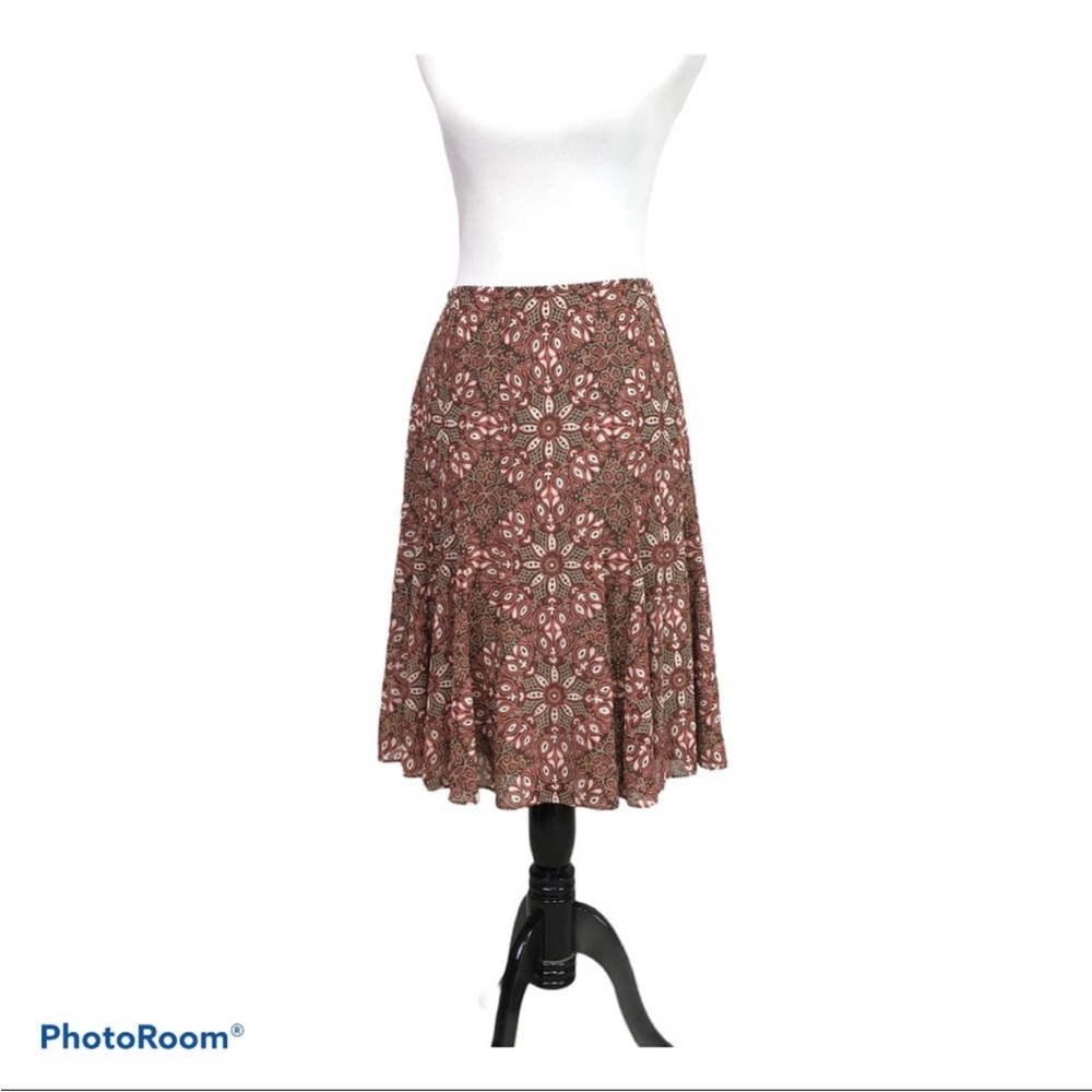 Ann Taylor Loft Petites lined side zip full paneled paisley skirt